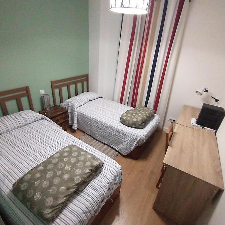 Amplio Apartamento En Sabinanigo - Las Margas Pirineo Aragones מראה חיצוני תמונה