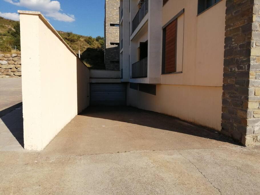 Amplio Apartamento En Sabinanigo - Las Margas Pirineo Aragones מראה חיצוני תמונה